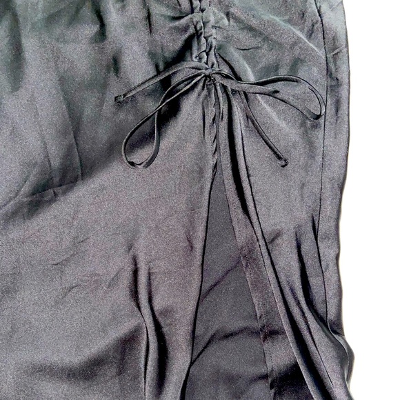 Forever 21 satin split skirt - Picture 3 of 4